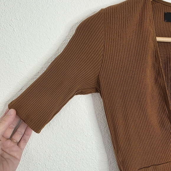 Reformation one piece deep V bodysuit, chocolate brown, size small - Picture 3 of 11